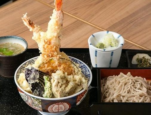 郡山市「春待堂」のびっくり天丼！