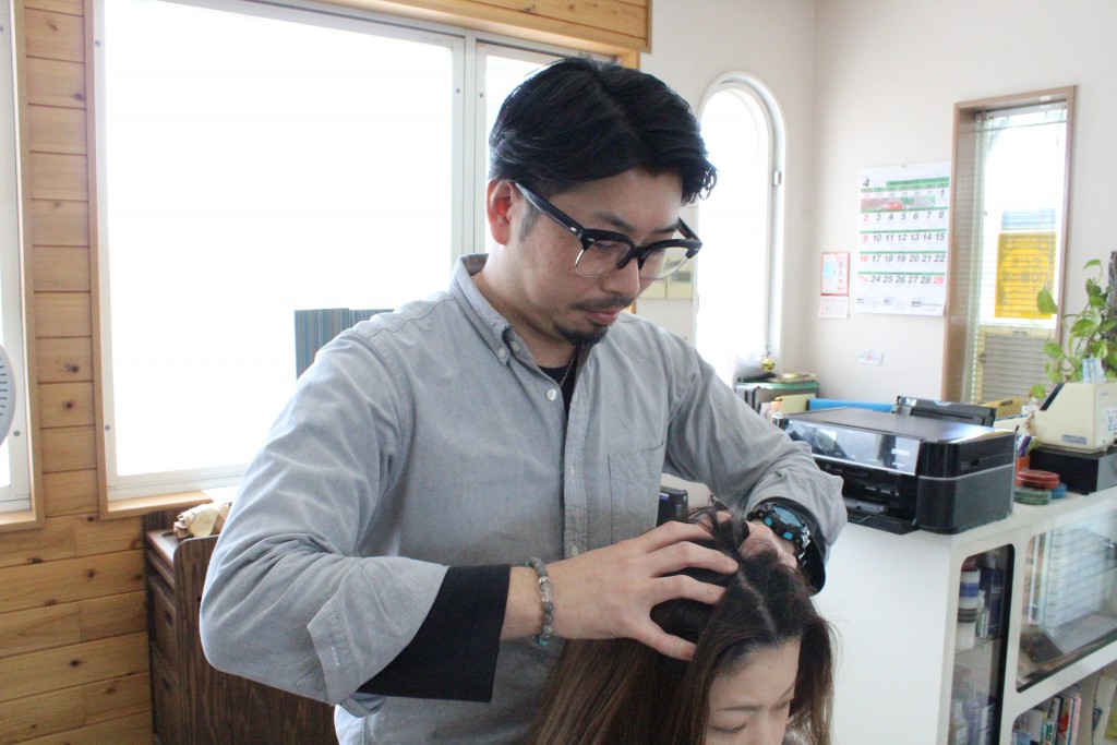 本宮市の美容室「ヘアーサロン サンペイ」