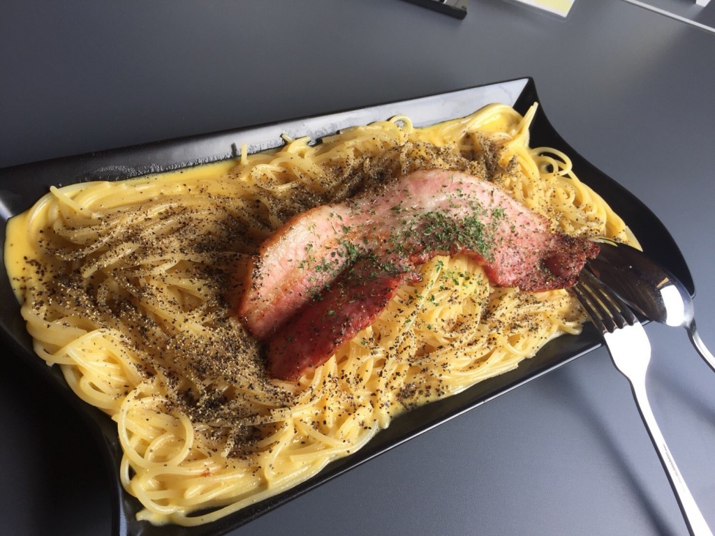 船引で見つけた「パスタ屋ラ・ルーチェ」の濃厚コテコテのカルボナーラが絶品です。