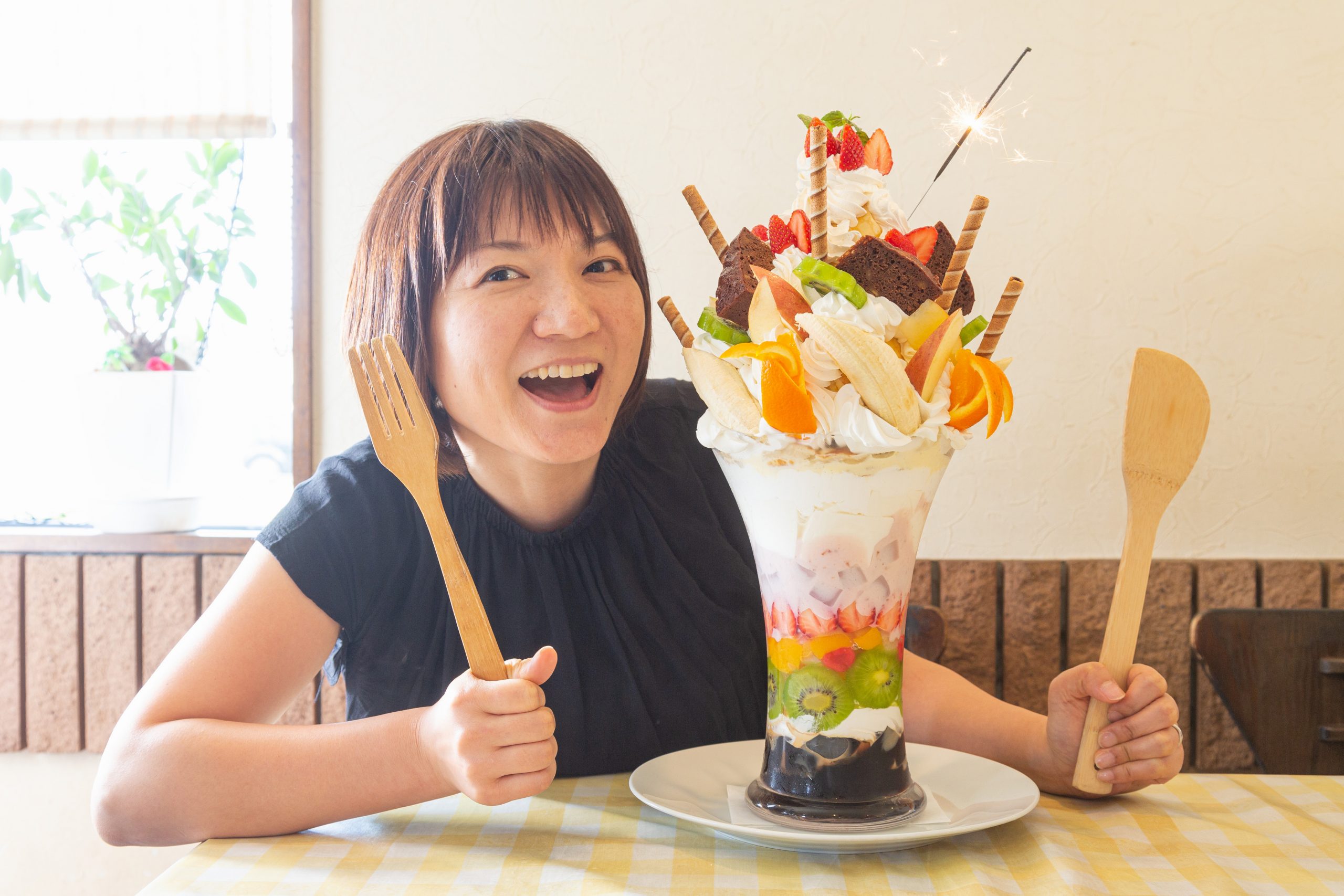 ジャンボグルメの聖地・いわき市の「カフェハウス カヴァッルッチョ」で 超・ビッグパフェを食べてきた！！