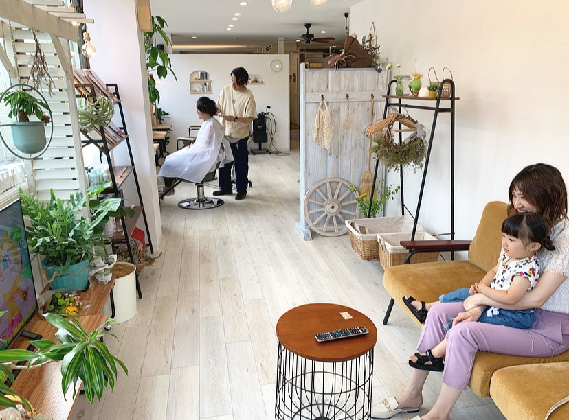 癒されながらキレイになれる福島市の美容室、hair room metsa 【メッツァ】