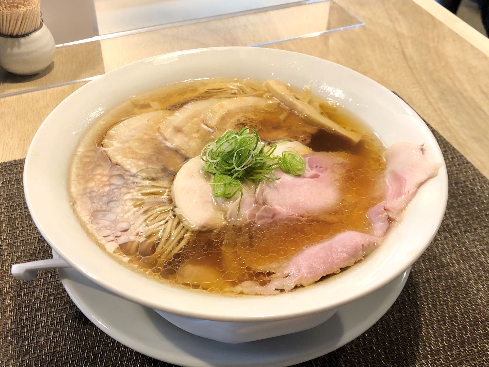 スープや麺本来の旨みを感じる ラーメン店が郡山市並木「麺や 笑華」