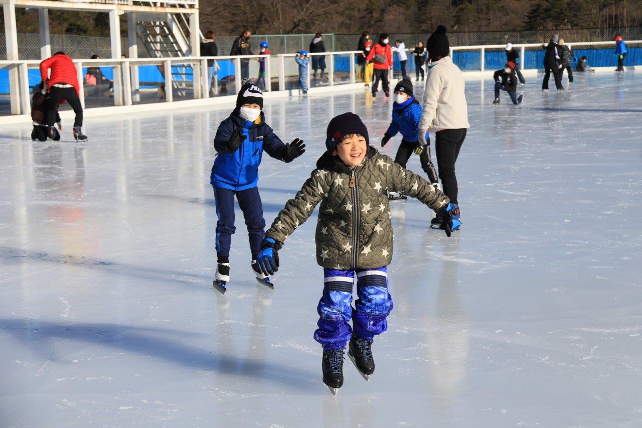 1・2月は楽しいイベントも♪「石川町スケートセンター」で思いっきりスケートしよう！