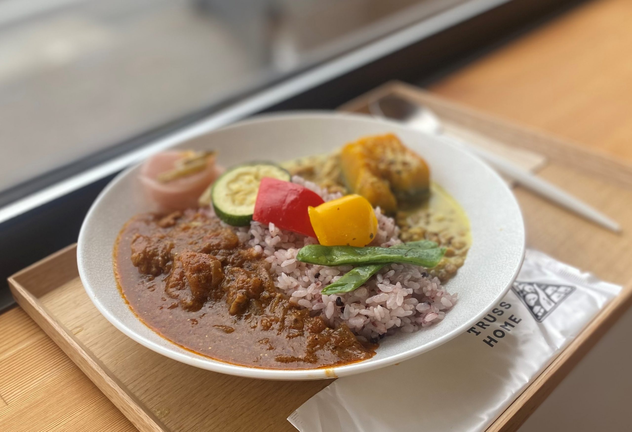 カレー好きarukuスタッフ、トラスホームの里守カフェにランチを食べに行ってみた！