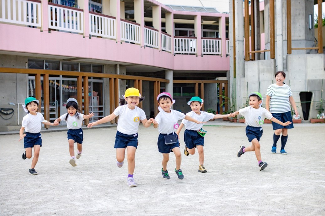 「楽しく遊び、楽しく学ぶ」大槻中央幼稚園ってどんなところ？