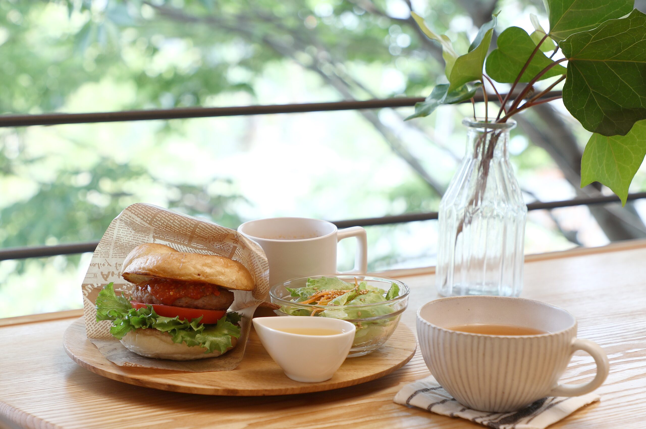 ベーグルと和紅茶がおいしい、木の温もり感じるカフェがオープン！郡山市 madoi no cafe︎(まどいのカフェ)