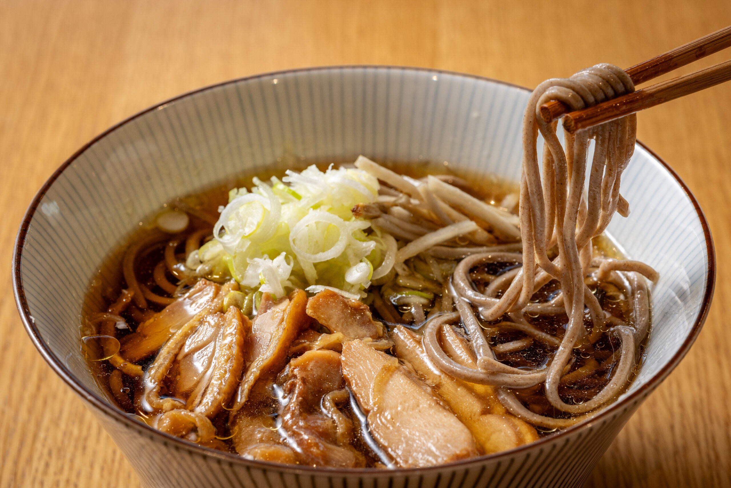 山形肉そば そば八