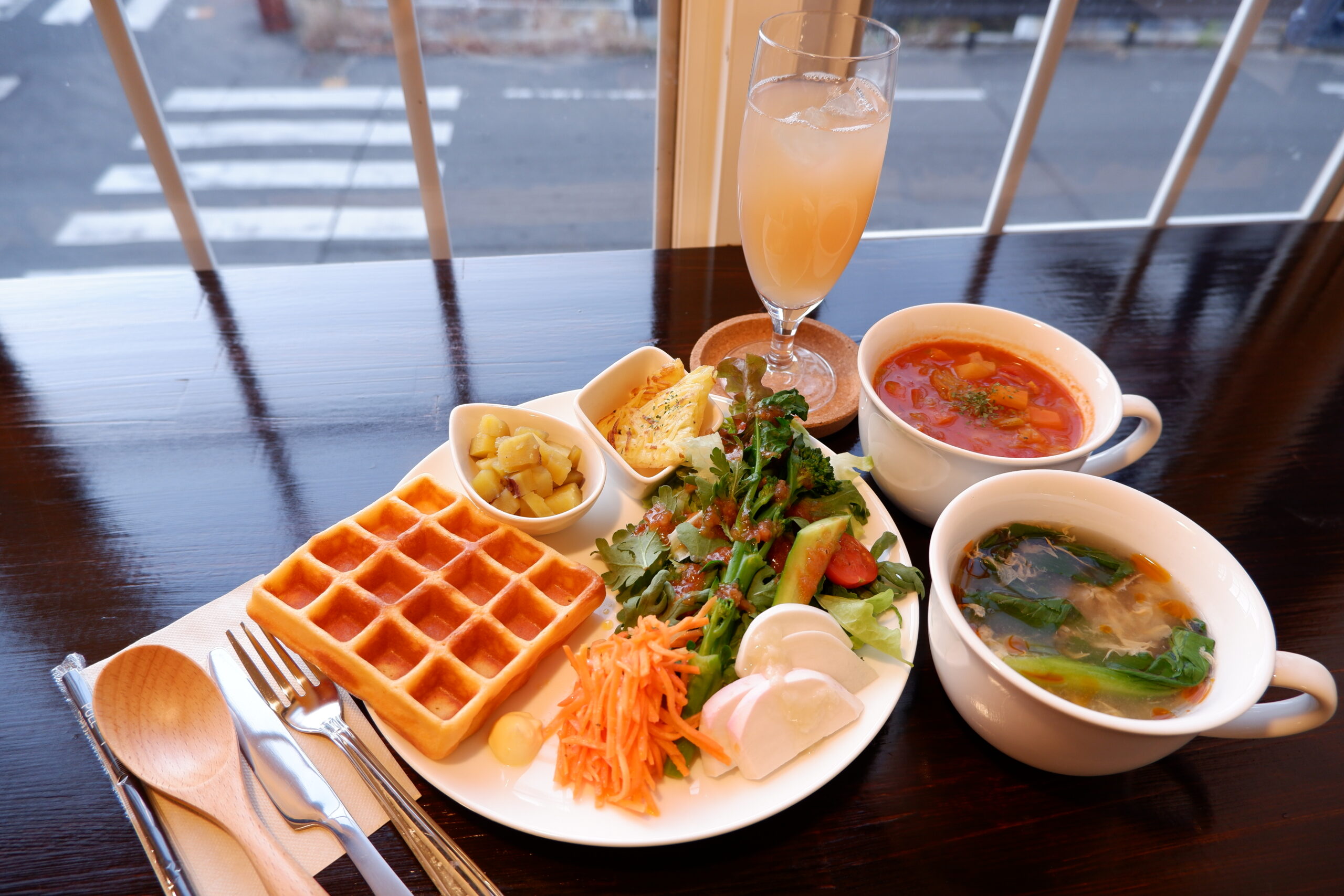 さまざまな店、味との出会いを楽しめる！福島市「シェアキッチンHakuba(ハクバ)」