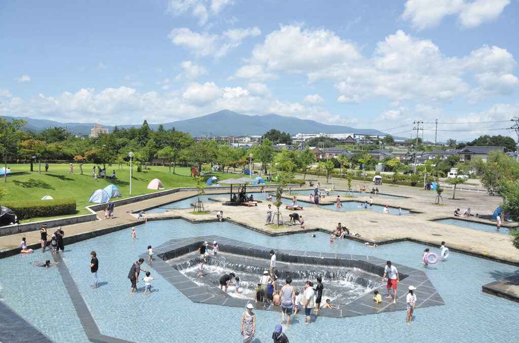 本宮市のみずいろ公園風景